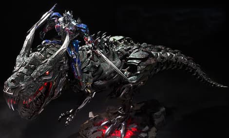 Gallery Feature Image of Grimlock Optimus Prime Version Statue - Click to open image gallery
