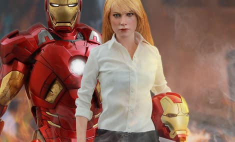 Gallery Feature Image of Pepper Potts and Mark IX Sixth Scale Figure - Click to open image gallery