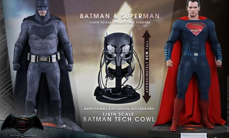 Gallery Feature Image of Batman Special Edition and Superman  Sixth Scale Figure - Click to open image gallery
