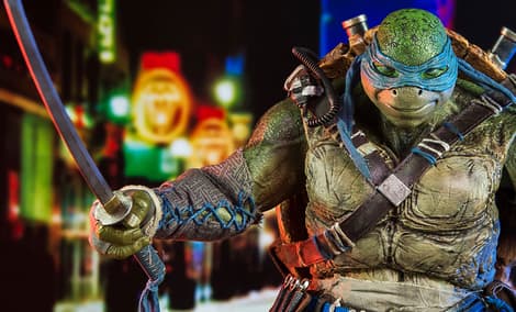 Gallery Feature Image of Leonardo Sixth Scale Figure - Click to open image gallery