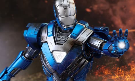 Gallery Feature Image of Iron Man Mark XXX - Blue Steel Sixth Scale Figure - Click to open image gallery