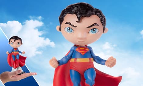 Gallery Feature Image of Superman Mini Co Collectible Figure - Click to open image gallery