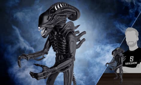 Gallery Feature Image of Xenomorph Matte Black 18in Figure - Click to open image gallery
