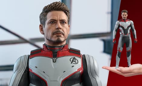 Gallery Feature Image of Tony Stark (Team Suit) Sixth Scale Figure - Click to open image gallery
