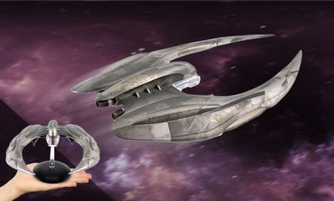Gallery Feature Image of Cylon Raider Model - Click to open image gallery