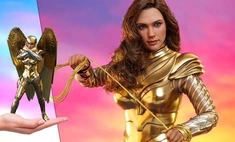 Gallery Feature Image of Golden Armor Wonder Woman Sixth Scale Figure - Click to open image gallery