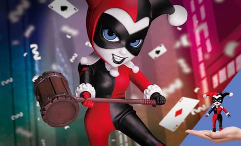 Gallery Feature Image of Harley Quinn Action Figure - Click to open image gallery