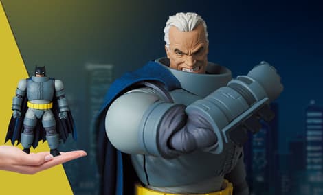 Gallery Feature Image of Armored Batman (The Dark Knight Returns) Collectible Figure - Click to open image gallery