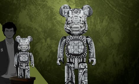 Gallery Feature Image of Be@rbrick H.R. Giger (Black Chrome Version) 1000% Bearbrick - Click to open image gallery
