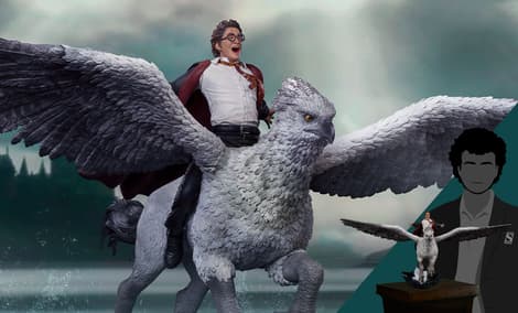 Gallery Feature Image of Harry Potter & Buckbeak Deluxe 1:10 Scale Statue - Click to open image gallery