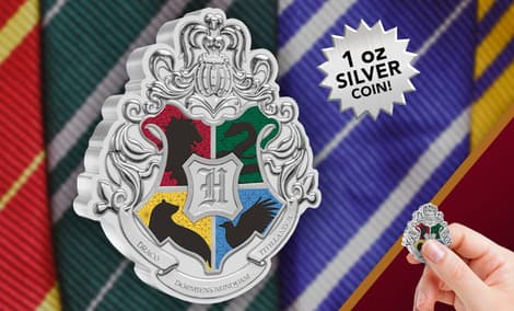 Gallery Feature Image of Hogwarts Crest 1oz Silver Coin Silver Collectible - Click to open image gallery