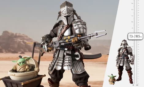 Gallery Feature Image of Ronin Mandalorian™ & Grogu™ (Beskar Armor) Collectible Set - Click to open image gallery