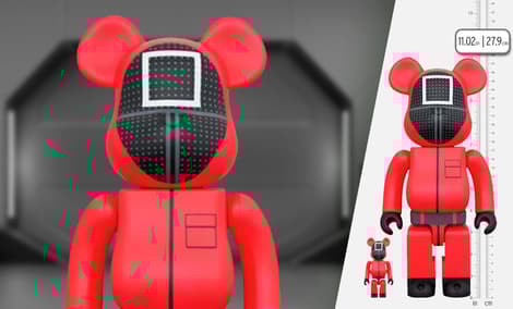 Be Rbrick Squid Game Guard Square 100 400 Bearbrick Set By Medicom Toy Sideshow Collectibles