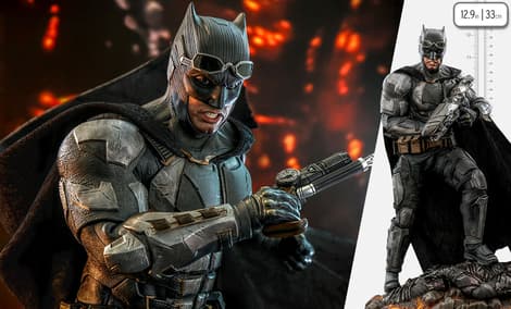 Gallery Feature Image of Batman (Tactical Batsuit Version) Sixth Scale Figure - Click to open image gallery