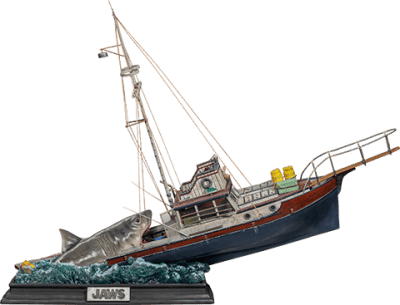 Jaws Attack Statue
