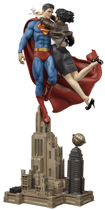 Superman and Lois Lane Sixth Scale Diorama
