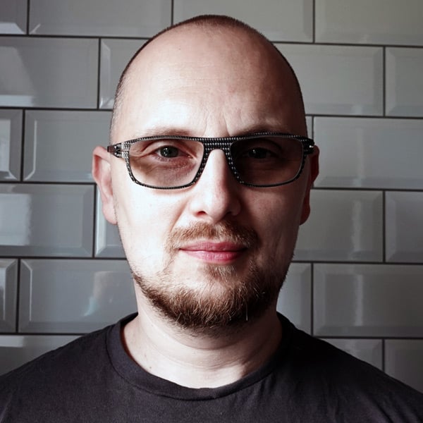 Adi Granov biography image