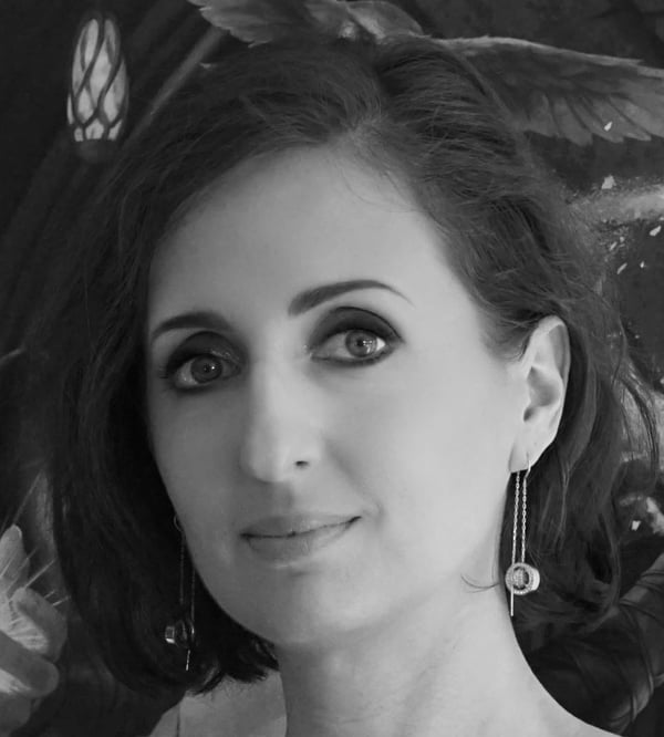 Magali Villeneuve biography image
