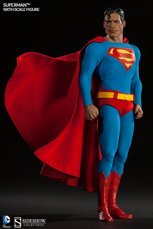 DC Comics Superman Sixth Scale Figure  Collector Edition  View 4