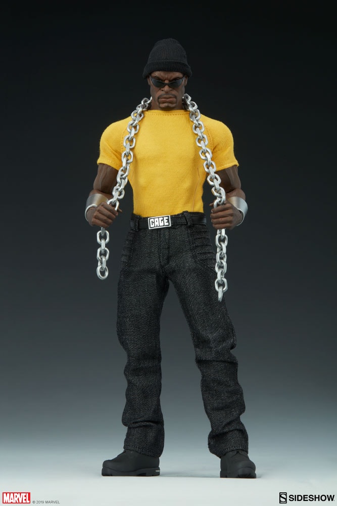 Marvel Luke Cage Sixth Scale Figure  Collector Edition  View 6