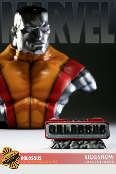 Marvel Colossus Legendary Scale™ Bust  View 2