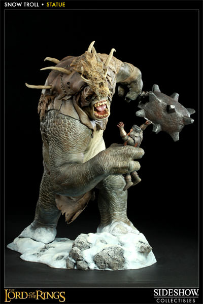 The Lord of the Rings Snow Troll Polystone Statue  View 1