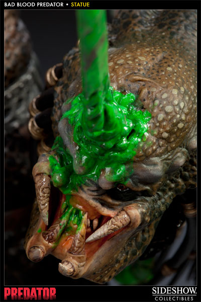 Predator Predator Bad Blood Statues by Sideshow Collectibles