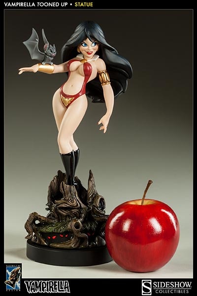 Vampirella Vampirella Tooned Up Statues - Prototype Shown View 6