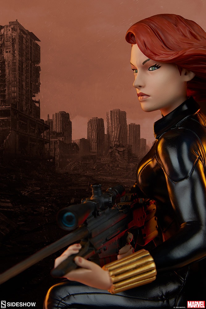Marvel Black Widow Statues  Collector Edition  View 2