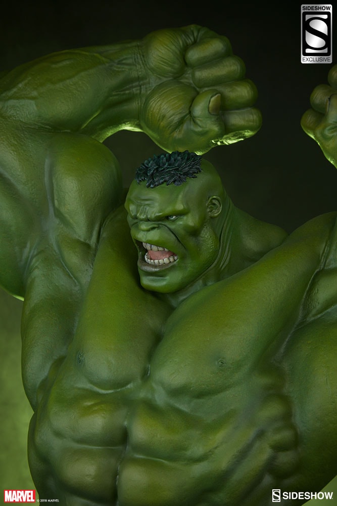 Marvel Hulk Statues  Exclusive Edition  View 6