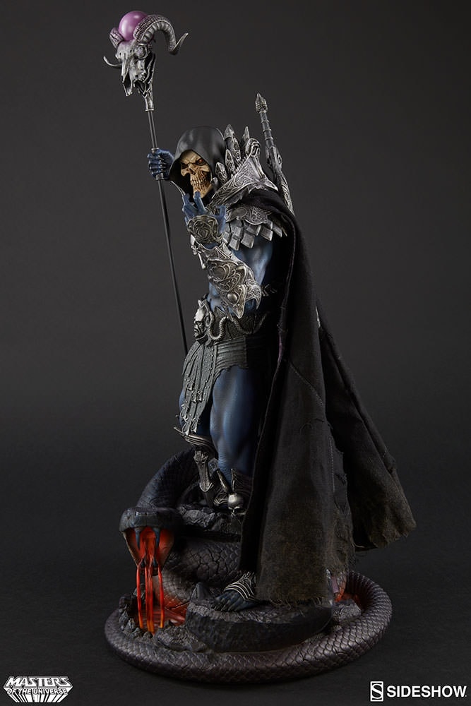 Skeletor Collector Edition  View 5