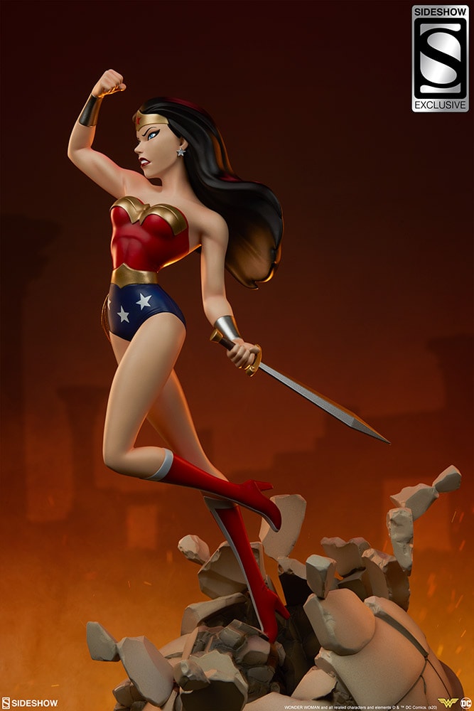 Wonder Woman Exclusive Edition  View 5