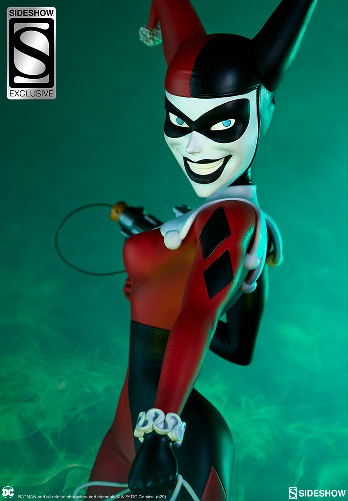 DC Comics Harley Quinn Statues  Exclusive Edition  View 4