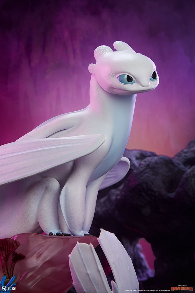 Light Fury Statue by Sideshow Collectibles