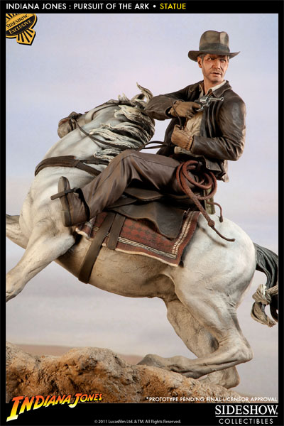 Indiana Jones Indiana Jones 'Pursuit of the Ark' Polystone Statue  View 5