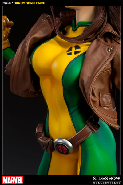 Marvel Rogue Premium Format™ Figure  Collector Edition  View 6