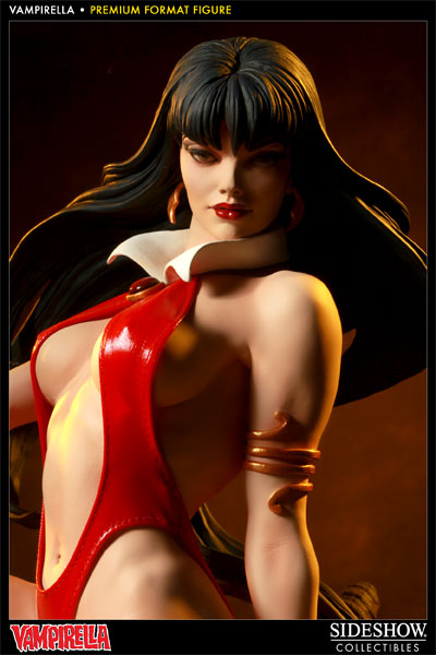 Vampirella (Red Reign Proof) Bust by Dynamite | Sideshow