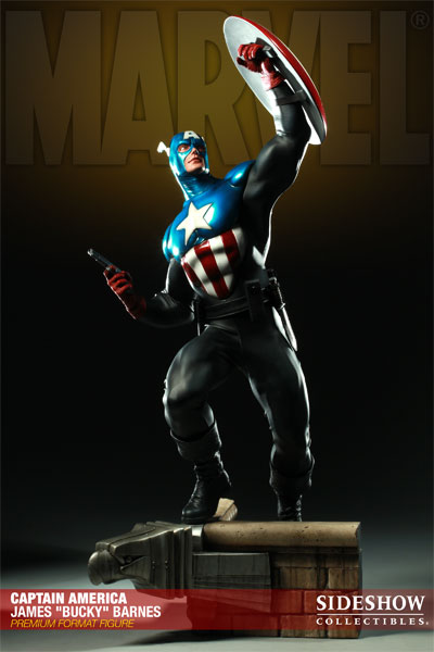 Marvel Captain America - James 'Bucky' Barnes Premium Format™ Figure  Collector Edition  View 2