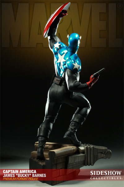 Marvel Captain America - James 'Bucky' Barnes Premium Format™ Figure  Collector Edition  View 4