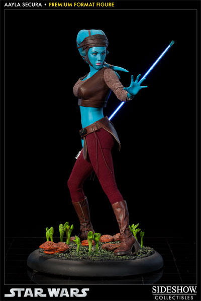 Star Wars Aayla Secura Premium Format™ Figure  Collector Edition  View 1