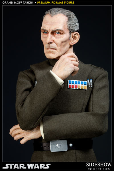Star Wars Grand Moff Tarkin and I-TO Interrogator Droid Premium Format™ Figure  View 6