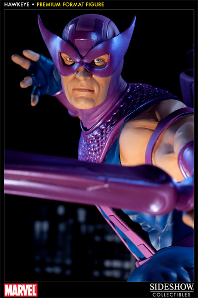 Marvel Hawkeye Premium Format™ Figure  Collector Edition  View 2