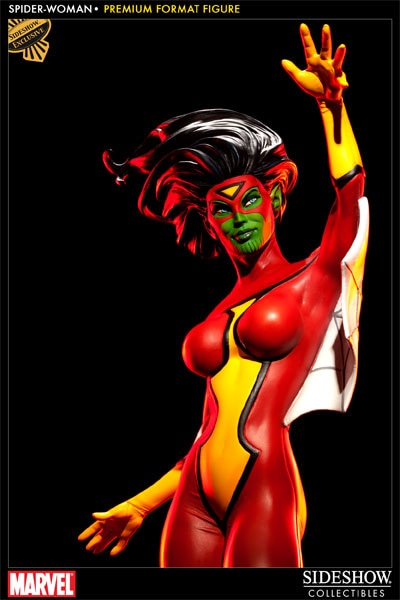 Marvel Spider-Woman Premium Format™ Figure  View 4