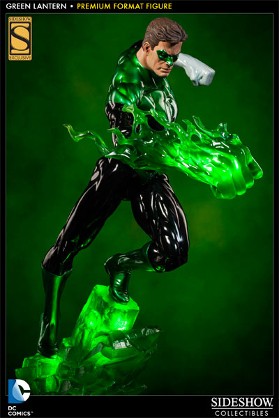 DC Comics Green Lantern Premium Format™ Figure  View 2
