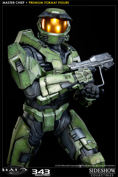 Halo Master Chief Premium Format Figure by Sideshow Collecti
