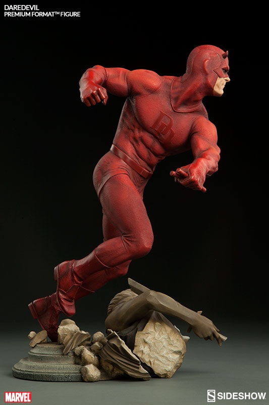 Marvel Daredevil Premium Format™ Figure  View 6