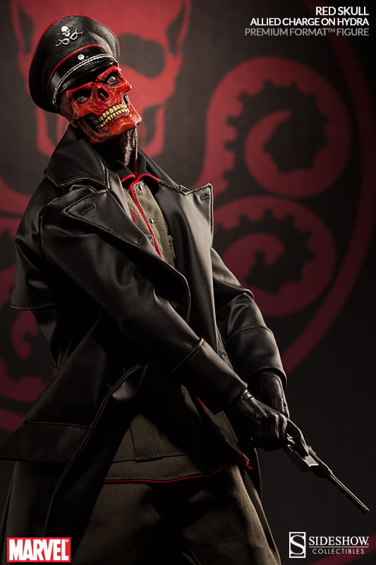 Marvel Red Skull Premium Format™ Figure  Collector Edition  View 2