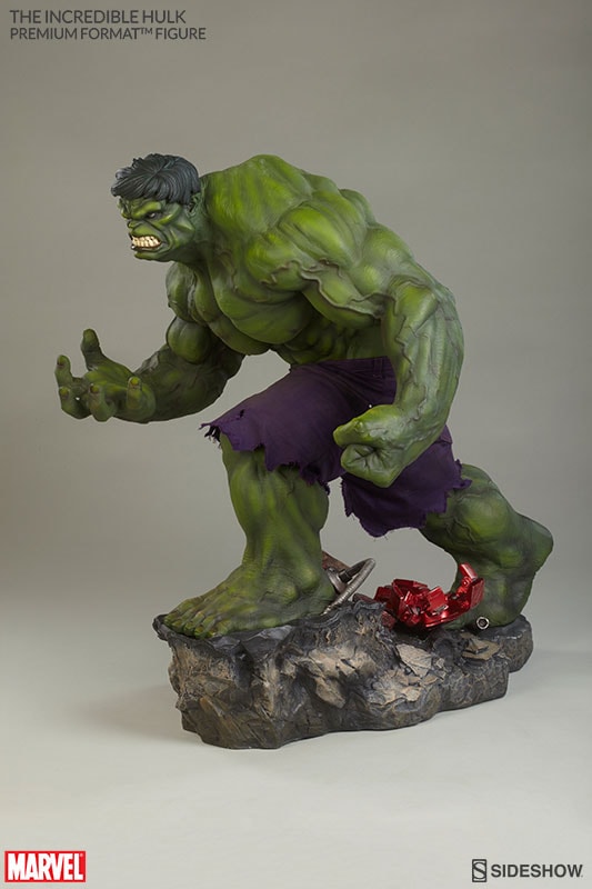 Marvel The Incredible Hulk Premium Format™ Figure  Collector Edition  View 6