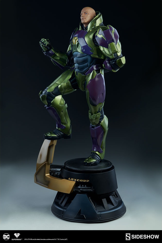Lex Luthor - Power Suit Collector Edition  View 4