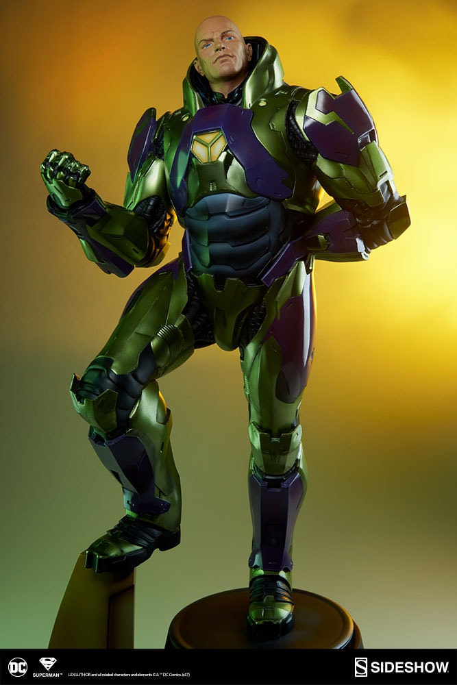 Lex Luthor - Power Suit Collector Edition  View 3